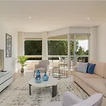 Coastal Charm By Lovelystay דירה *