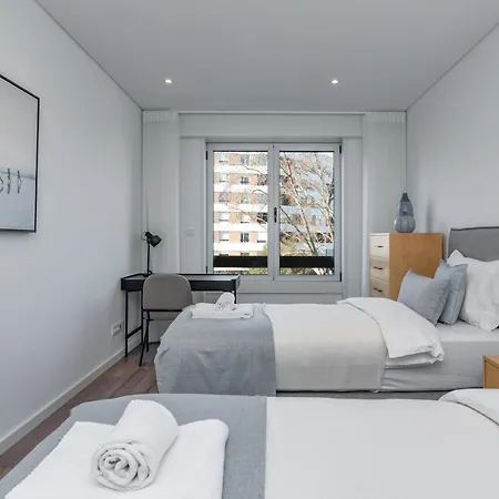 Coastal Charm By Lovelystay * Oeiras