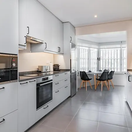 Coastal Charm By Lovelystay Lejlighed Oeiras